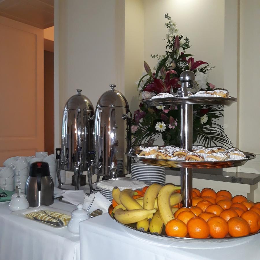 Hotel "Zajazd Napoleonski" وارسو المظهر الخارجي الصورة
